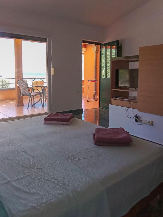 Apartmani Frka Sali Exteriör bild